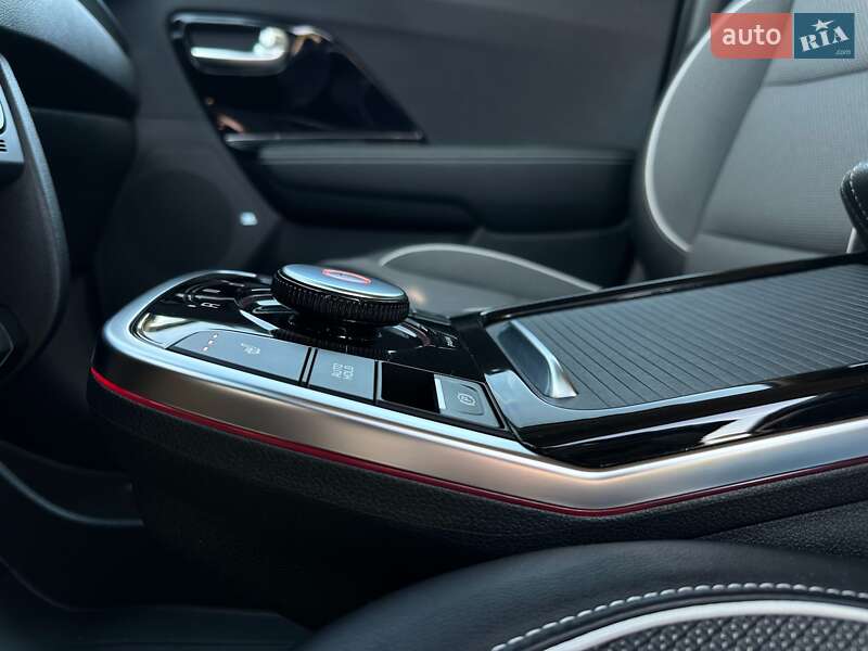 Позашляховик / Кросовер Kia Niro 2021 в Львові