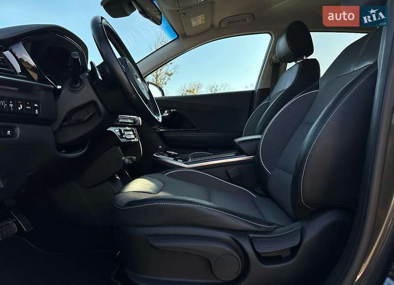 Позашляховик / Кросовер Kia Niro 2021 в Львові