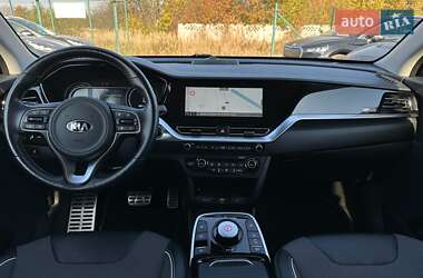 Внедорожник / Кроссовер Kia Niro 2021 в 