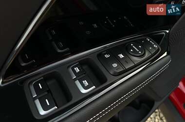 Позашляховик / Кросовер Kia Niro 2020 в  фото 6 Позашляховик / Кросовер Kia Niro 2020 в