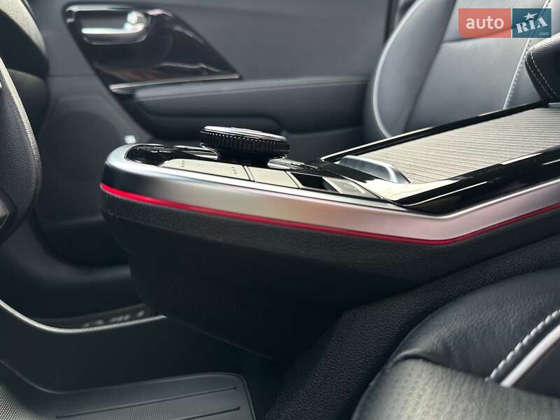 Позашляховик / Кросовер Kia Niro 2020 в Львові фото 12 Позашляховик / Кросовер Kia Niro 2020 в Львові