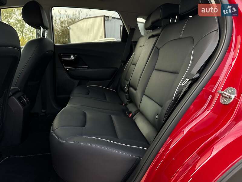 Позашляховик / Кросовер Kia Niro 2020 в Львові фото 83 Позашляховик / Кросовер Kia Niro 2020 в Львові