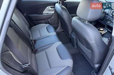 Внедорожник / Кроссовер Kia Niro 2020 в 