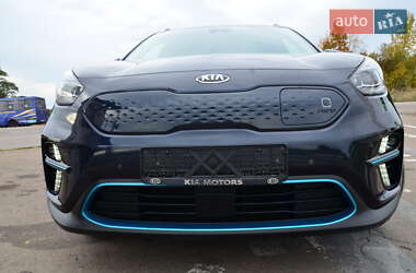 Позашляховик / Кросовер Kia Niro 2020 в  фото 17 Позашляховик / Кросовер Kia Niro 2020 в
