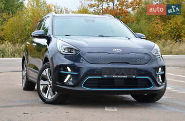 Позашляховик / Кросовер Kia Niro 2020 в  фото 24 Позашляховик / Кросовер Kia Niro 2020 в
