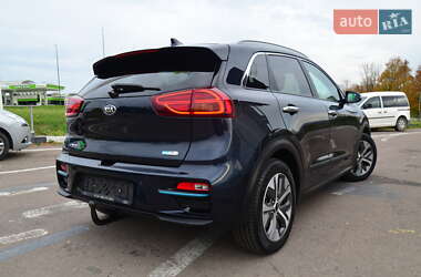 Позашляховик / Кросовер Kia Niro 2020 в  фото 32 Позашляховик / Кросовер Kia Niro 2020 в