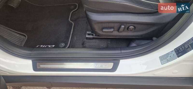 Внедорожник / Кроссовер Kia Niro 2019 в Дубно фото 27 Внедорожник / Кроссовер Kia Niro 2019 в Дубно