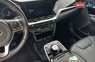 Внедорожник / Кроссовер Kia Niro 2020 в 