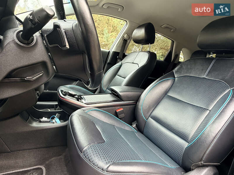Позашляховик / Кросовер Kia Niro 2022 в Дрогобичі фото 18 Позашляховик / Кросовер Kia Niro 2022 в Дрогобичі