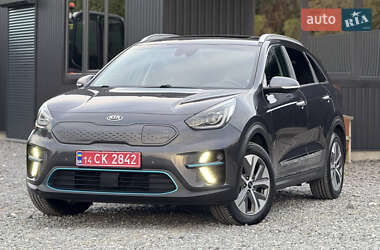 Внедорожник / Кроссовер Kia Niro 2020 в 