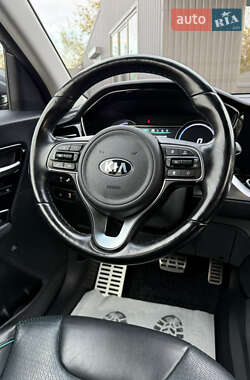 Внедорожник / Кроссовер Kia Niro 2020 в 