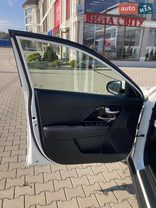 Внедорожник / Кроссовер Kia Niro 2021 в Черновцах фото 8 Внедорожник / Кроссовер Kia Niro 2021 в Черновцах