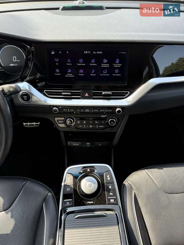 Позашляховик / Кросовер Kia Niro 2020 в Львові фото 24 Позашляховик / Кросовер Kia Niro 2020 в Львові