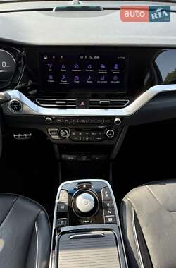 Внедорожник / Кроссовер Kia Niro 2020 в 