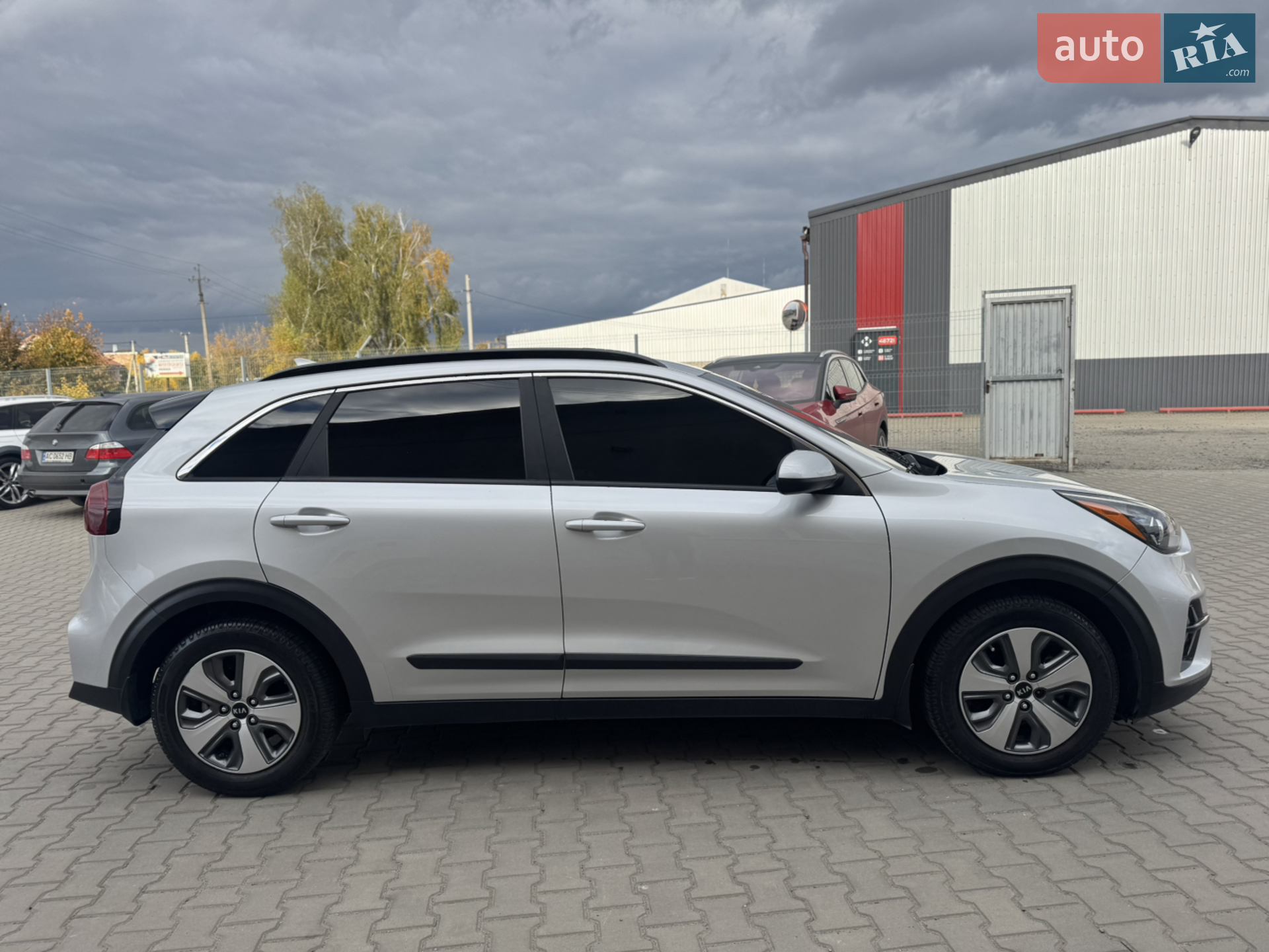 2020 Kia Niro - мініатюра 8