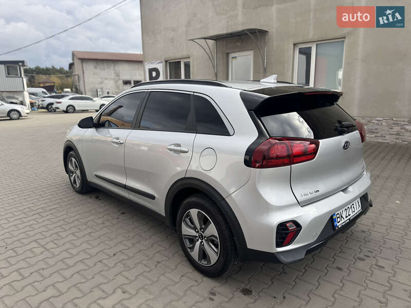 Позашляховик / Кросовер Kia Niro 2020 в Луцьку фото 5 Позашляховик / Кросовер Kia Niro 2020 в Луцьку