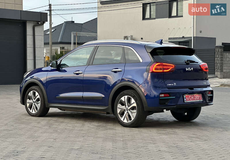 Внедорожник / Кроссовер Kia Niro 2022 в Ровно