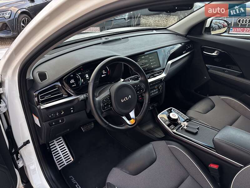 Позашляховик / Кросовер Kia Niro 2021 в Львові фото 30 Позашляховик / Кросовер Kia Niro 2021 в Львові