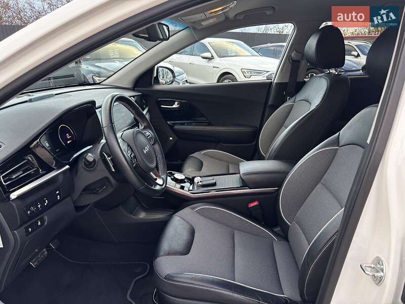 Позашляховик / Кросовер Kia Niro 2021 в Львові фото 40 Позашляховик / Кросовер Kia Niro 2021 в Львові