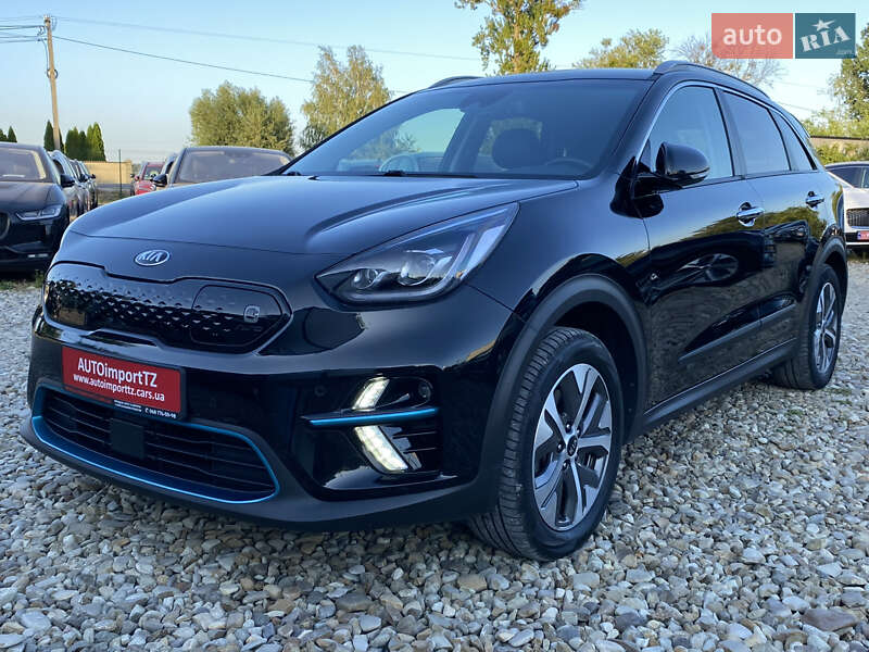 Внедорожник / Кроссовер Kia Niro 2020 в Львове фото 17 Внедорожник / Кроссовер Kia Niro 2020 в Львове