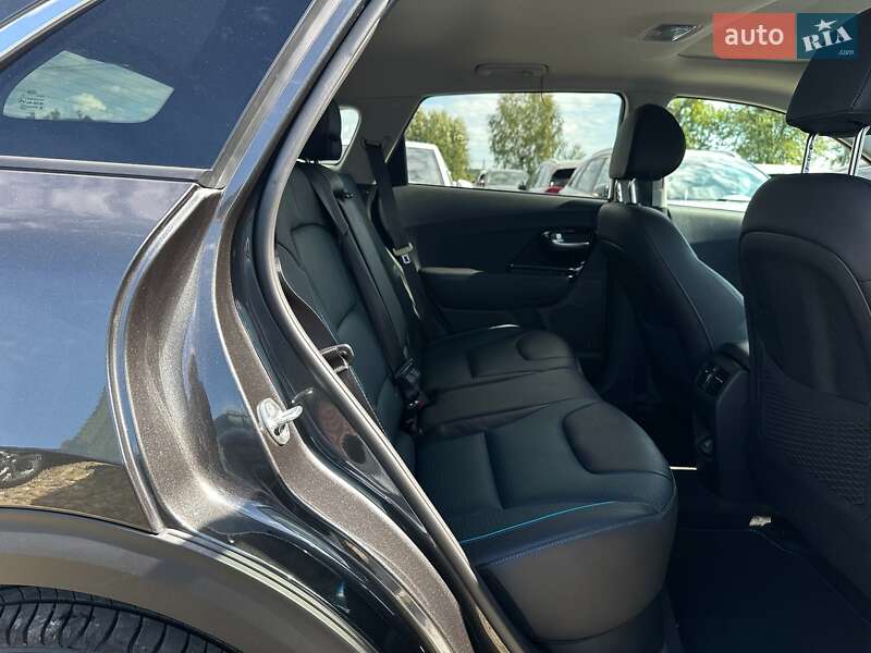 Позашляховик / Кросовер Kia Niro 2020 в Львові фото 67 Позашляховик / Кросовер Kia Niro 2020 в Львові