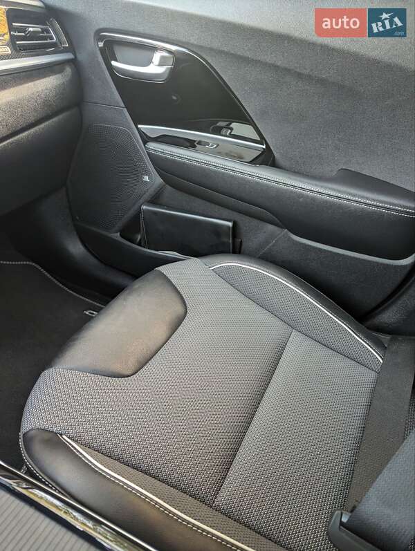 Позашляховик / Кросовер Kia Niro 2021 в Звягелі