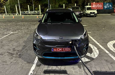 Позашляховик / Кросовер Kia Niro 2020 в Києві Позашляховик / Кросовер Kia Niro 2020 в Києві