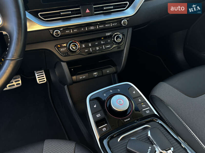 Внедорожник / Кроссовер Kia Niro 2022 в Львове фото 2 Внедорожник / Кроссовер Kia Niro 2022 в Львове