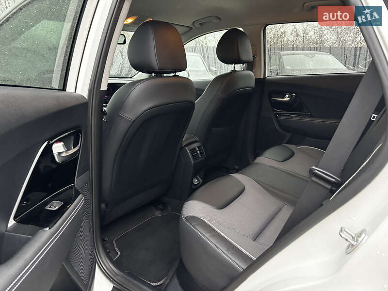 Внедорожник / Кроссовер Kia Niro 2022 в Львове фото 34 Внедорожник / Кроссовер Kia Niro 2022 в Львове