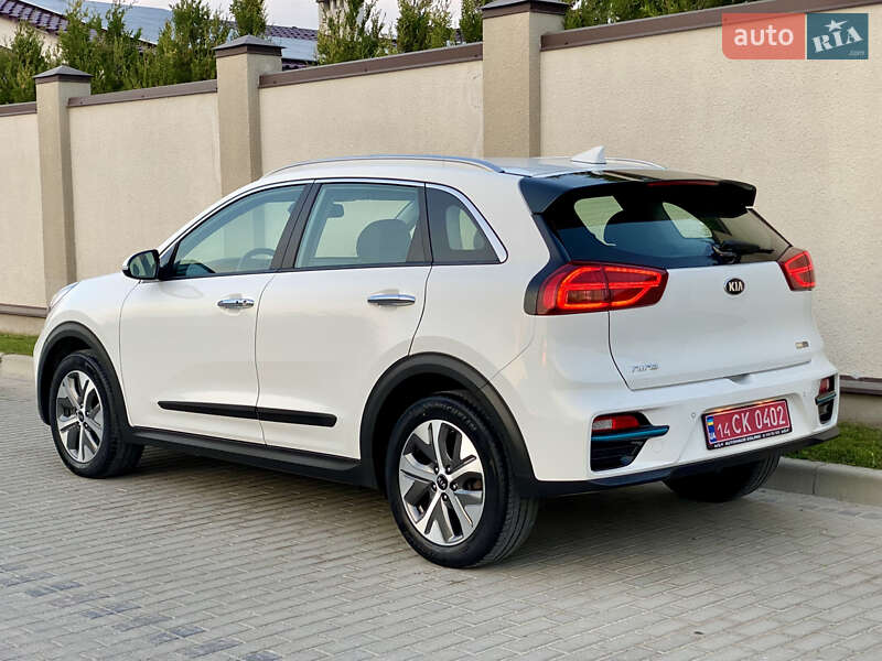 Внедорожник / Кроссовер Kia Niro 2021 в Львове