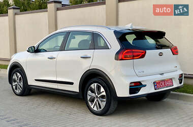 Внедорожник / Кроссовер Kia Niro 2021 в 