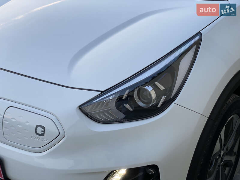 Внедорожник / Кроссовер Kia Niro 2021 в Львове