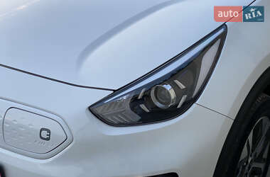 Внедорожник / Кроссовер Kia Niro 2021 в 