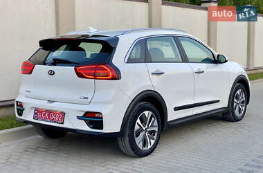 Внедорожник / Кроссовер Kia Niro 2021 в 