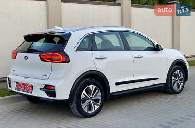 Внедорожник / Кроссовер Kia Niro 2021 в 