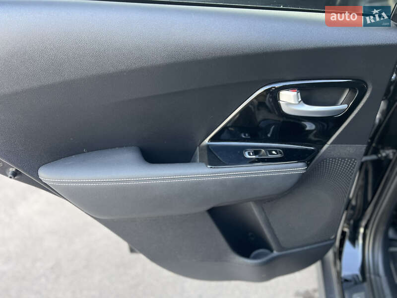 Позашляховик / Кросовер Kia Niro 2020 в Рівному фото 42 Позашляховик / Кросовер Kia Niro 2020 в Рівному