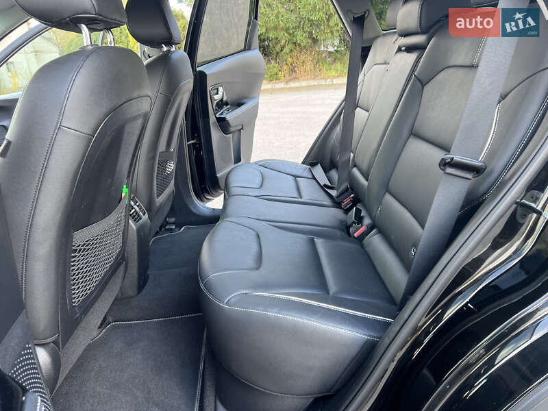Позашляховик / Кросовер Kia Niro 2020 в Рівному фото 44 Позашляховик / Кросовер Kia Niro 2020 в Рівному