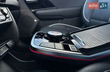 Позашляховик / Кросовер Kia Niro 2020 в  фото 13 Позашляховик / Кросовер Kia Niro 2020 в