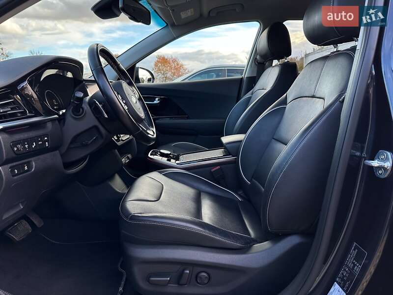 Внедорожник / Кроссовер Kia Niro 2020 в Львове фото 36 Внедорожник / Кроссовер Kia Niro 2020 в Львове