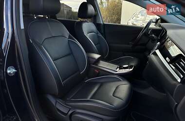 Позашляховик / Кросовер Kia Niro 2020 в  фото 90 Позашляховик / Кросовер Kia Niro 2020 в