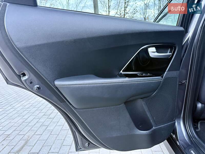 Внедорожник / Кроссовер Kia Niro 2021 в Бердичеве