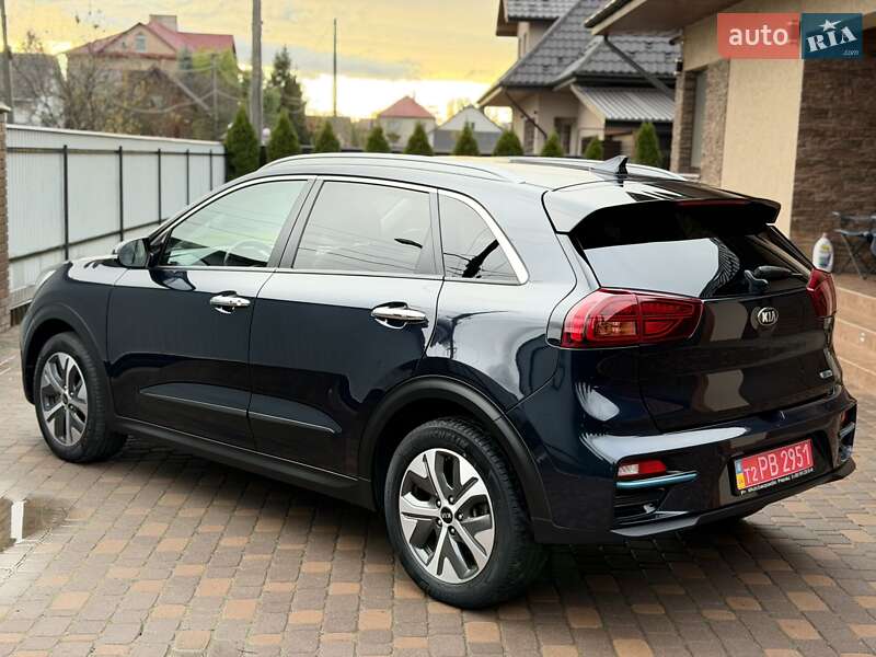 Позашляховик / Кросовер Kia Niro 2020 в Чернівцях фото 11 Позашляховик / Кросовер Kia Niro 2020 в Чернівцях