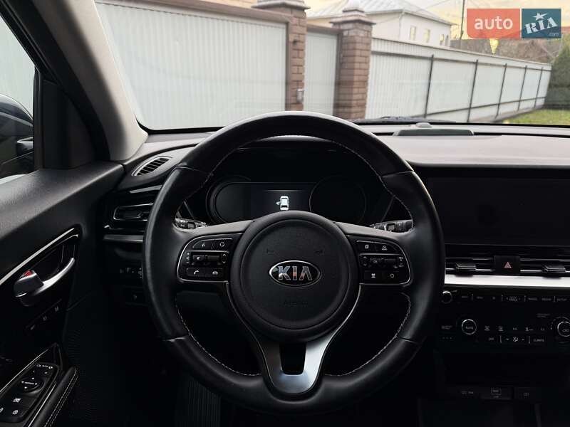 Позашляховик / Кросовер Kia Niro 2020 в Чернівцях фото 39 Позашляховик / Кросовер Kia Niro 2020 в Чернівцях