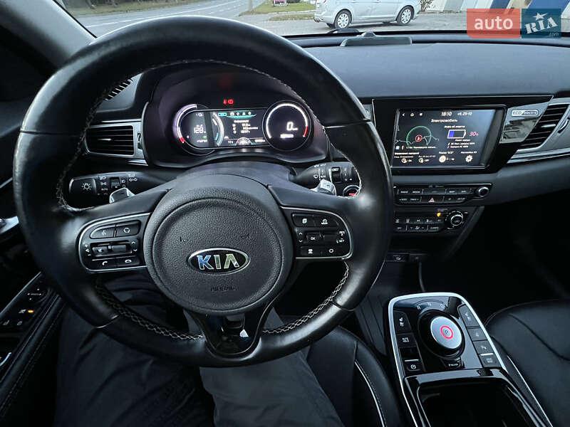 Внедорожник / Кроссовер Kia Niro 2019 в Черновцах фото 16 Внедорожник / Кроссовер Kia Niro 2019 в Черновцах