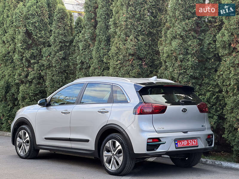 Позашляховик / Кросовер Kia Niro 2021 в Тернополі фото 27 Позашляховик / Кросовер Kia Niro 2021 в Тернополі