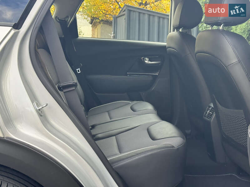 Позашляховик / Кросовер Kia Niro 2021 в Тернополі фото 43 Позашляховик / Кросовер Kia Niro 2021 в Тернополі