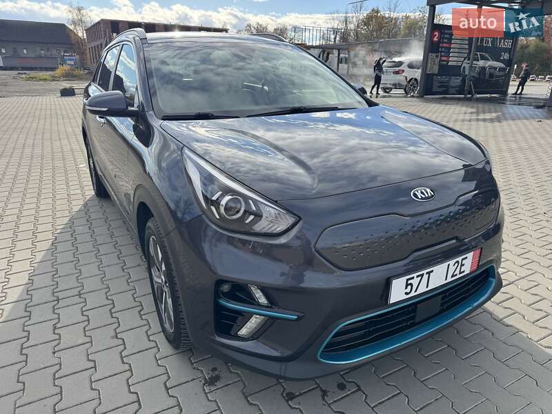 Внедорожник / Кроссовер Kia Niro 2020 в Коломые фото 4 Внедорожник / Кроссовер Kia Niro 2020 в Коломые
