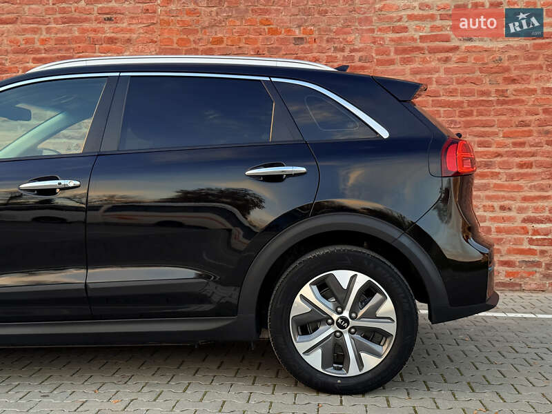 Внедорожник / Кроссовер Kia Niro 2020 в Тернополе фото 10 Внедорожник / Кроссовер Kia Niro 2020 в Тернополе