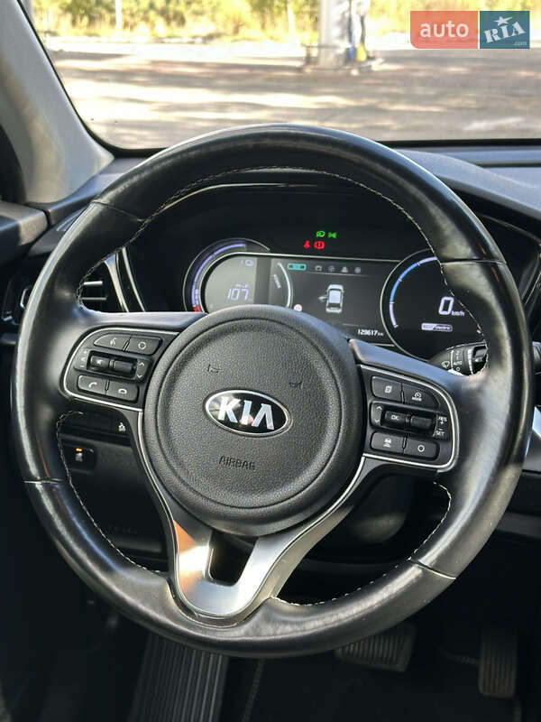 Позашляховик / Кросовер Kia Niro 2020 в Львові фото 38 Позашляховик / Кросовер Kia Niro 2020 в Львові