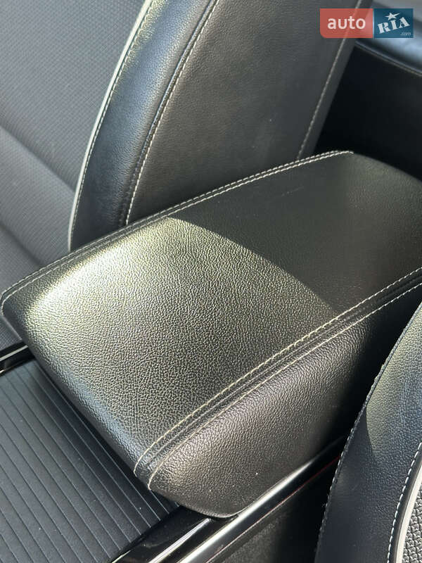 Позашляховик / Кросовер Kia Niro 2020 в Львові фото 51 Позашляховик / Кросовер Kia Niro 2020 в Львові